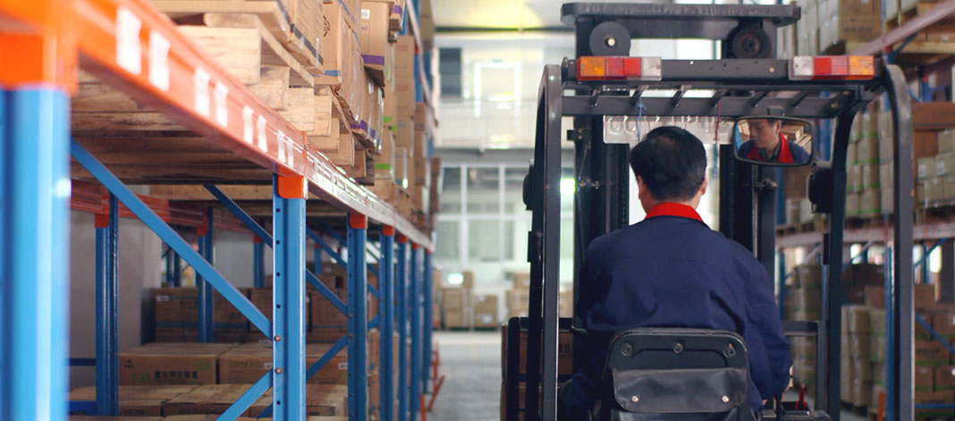 华通医药办公环境