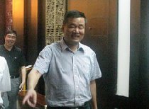 省人大常委会委员俞仲达来我公司调研