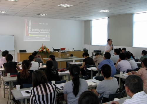 亚洲高清毛片一区二区