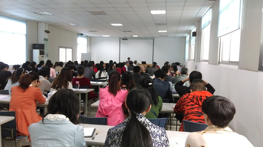 亚洲高清毛片一区二区