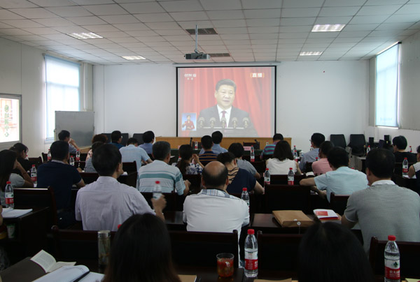 亚洲高清毛片一区二区