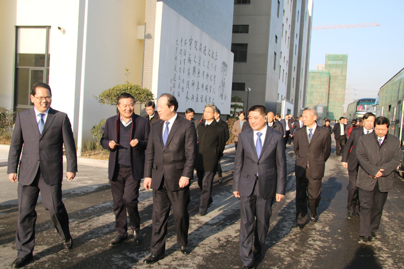 亚洲高清毛片一区二区