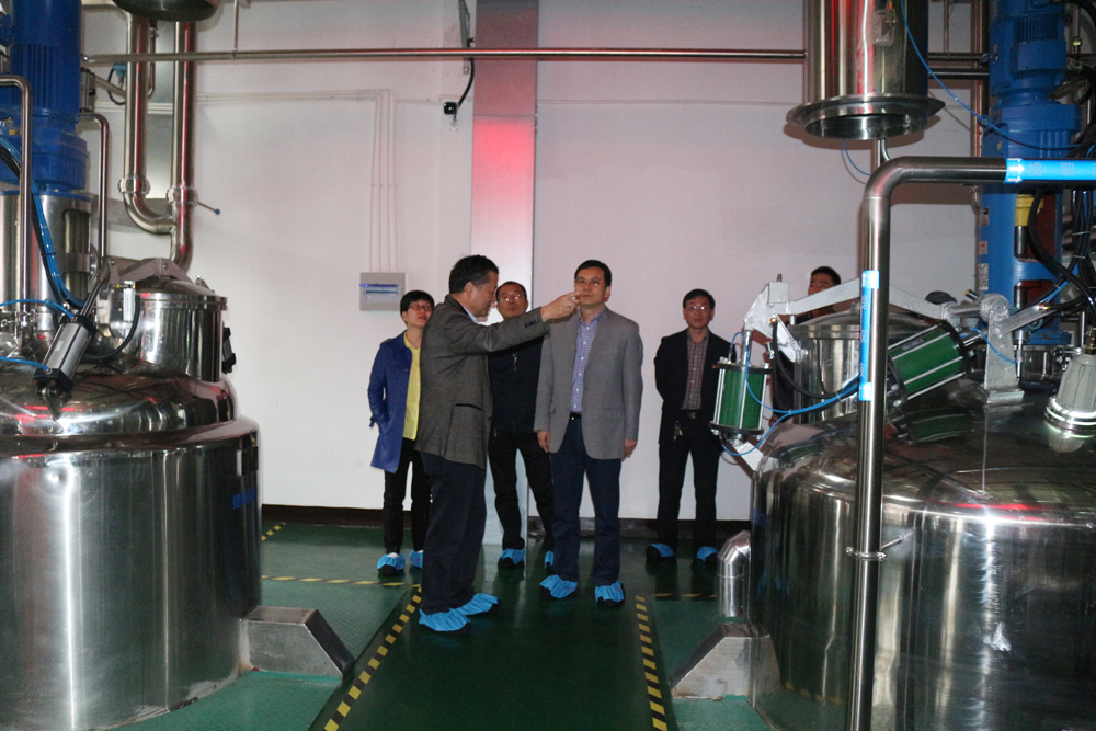 亚洲高清毛片一区二区