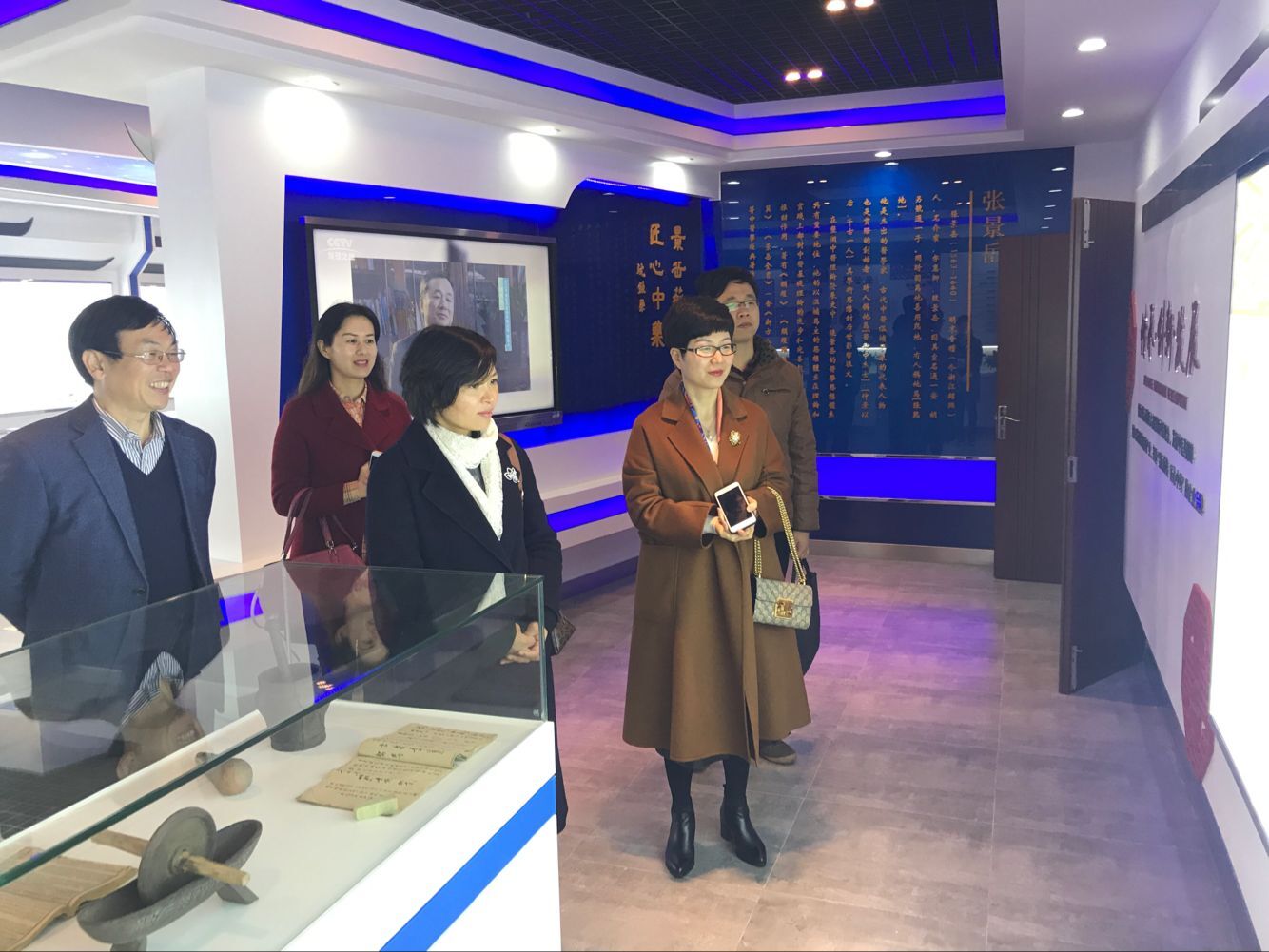 亚洲高清毛片一区二区