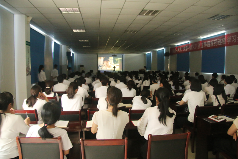 亚洲高清毛片一区二区