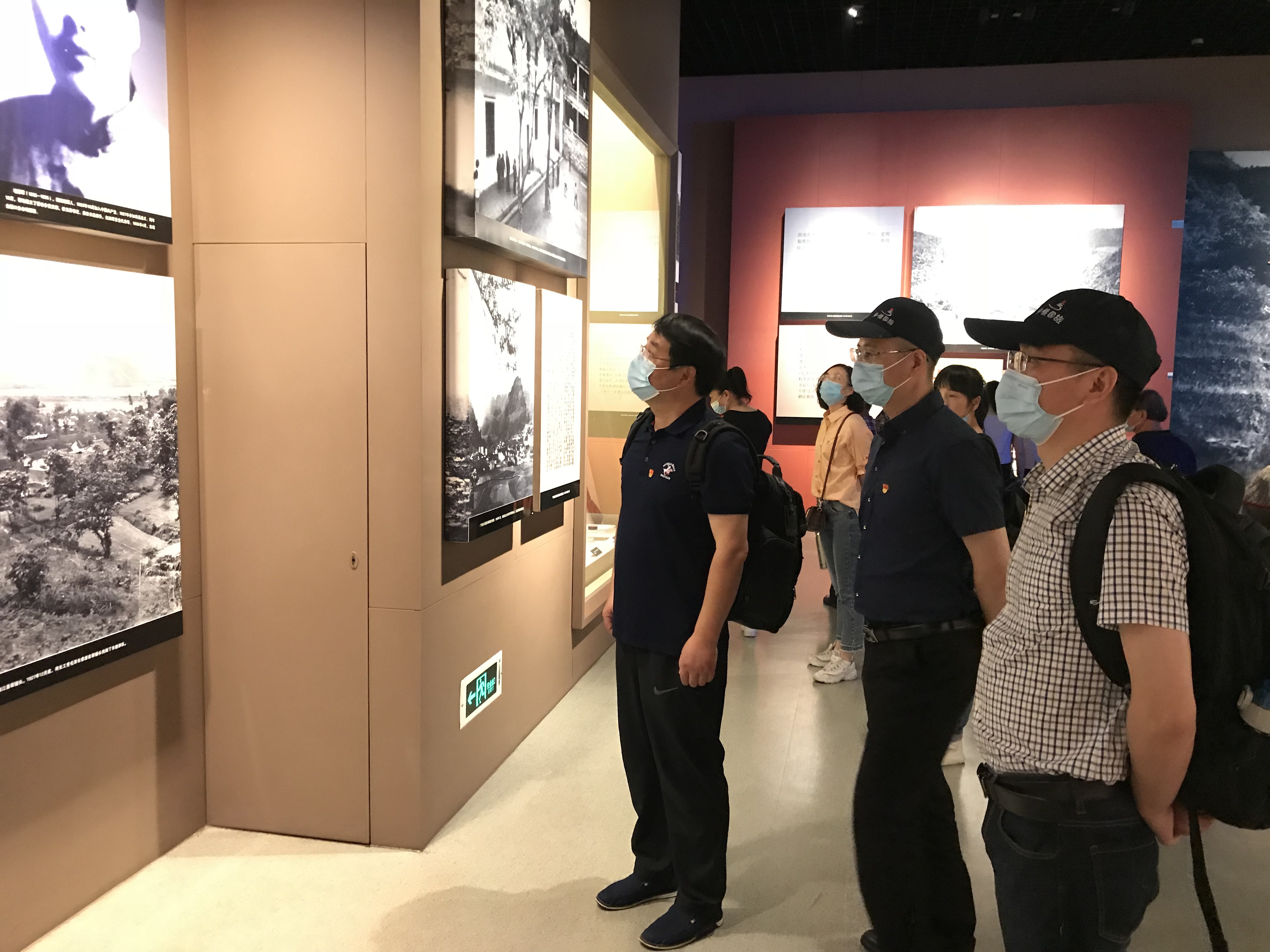 亚洲高清毛片一区二区