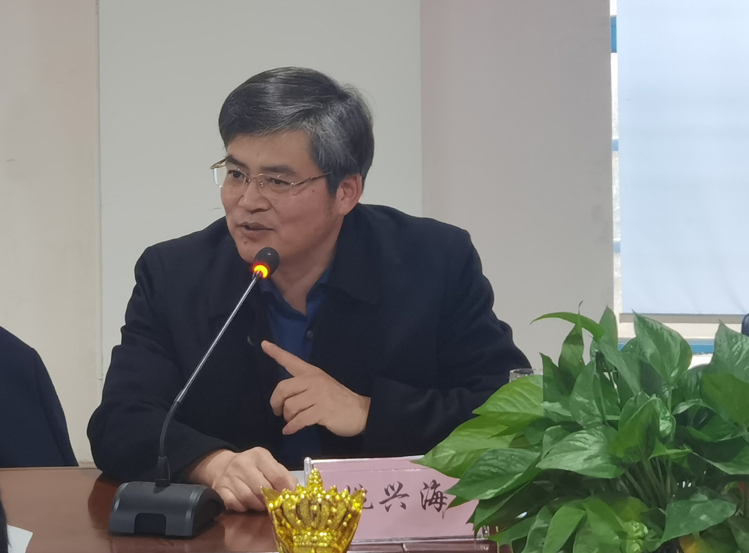 亚洲高清毛片一区二区