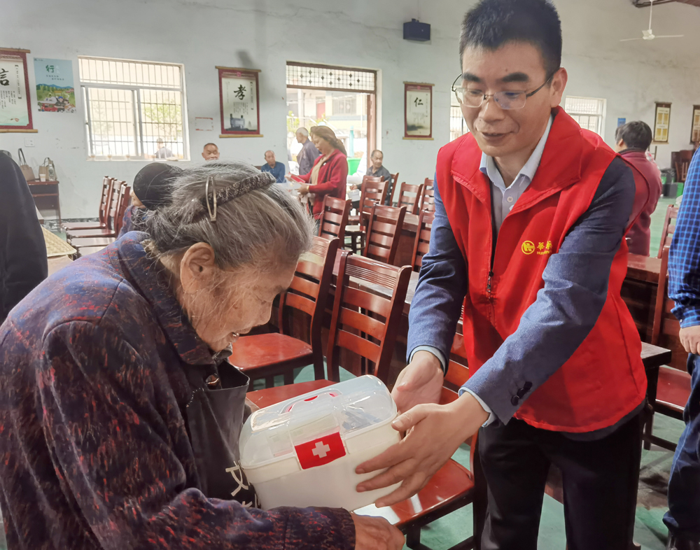 亚洲高清毛片一区二区