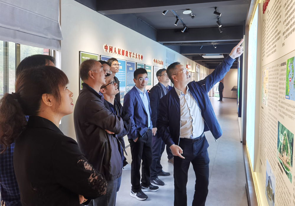 亚洲高清毛片一区二区