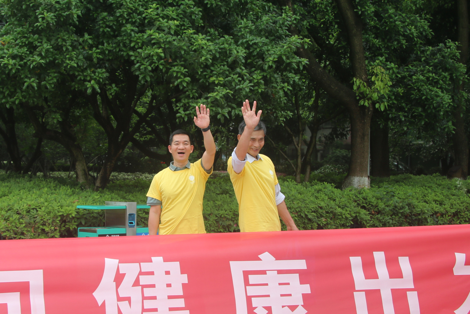 亚洲高清毛片一区二区