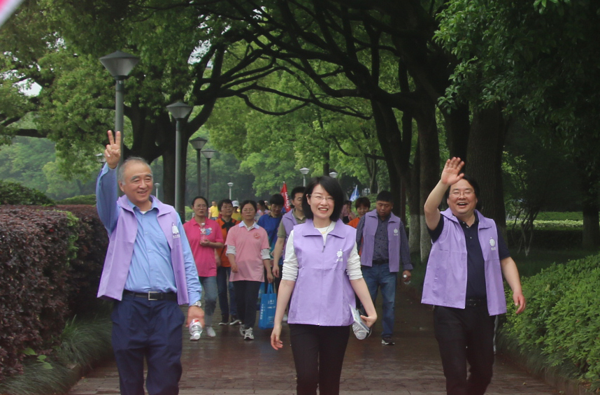 亚洲高清毛片一区二区