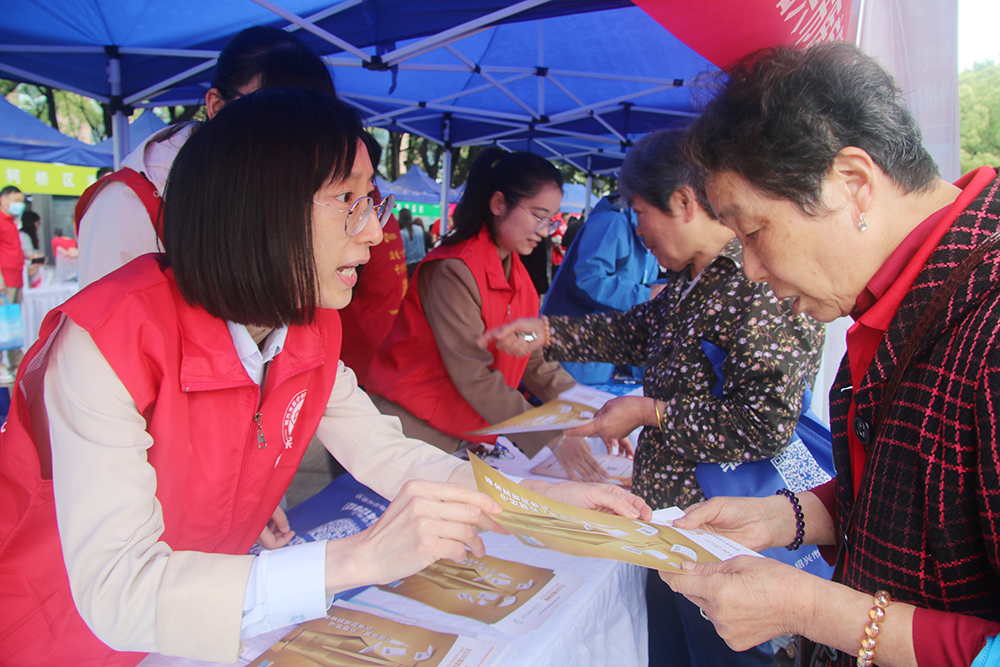 亚洲高清毛片一区二区