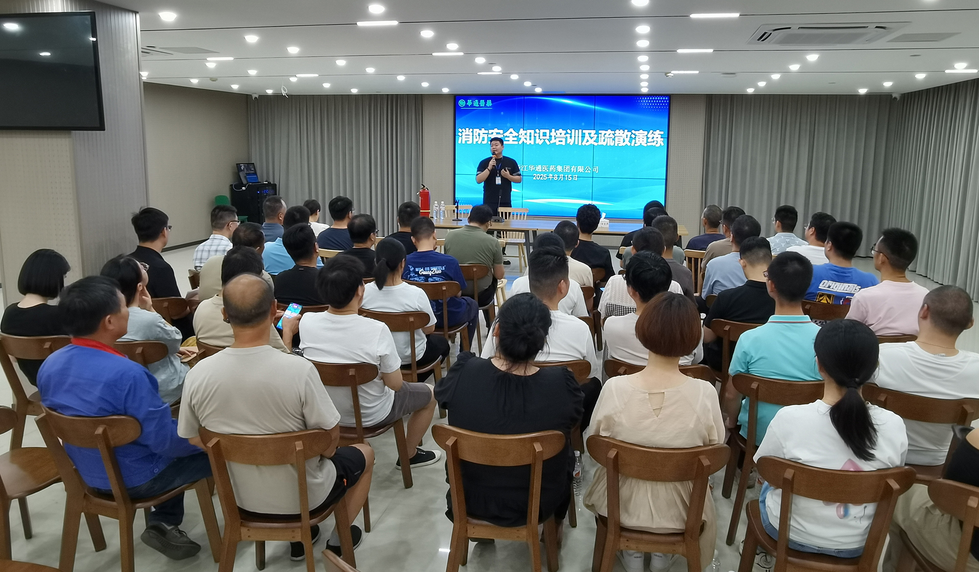 亚洲高清毛片一区二区